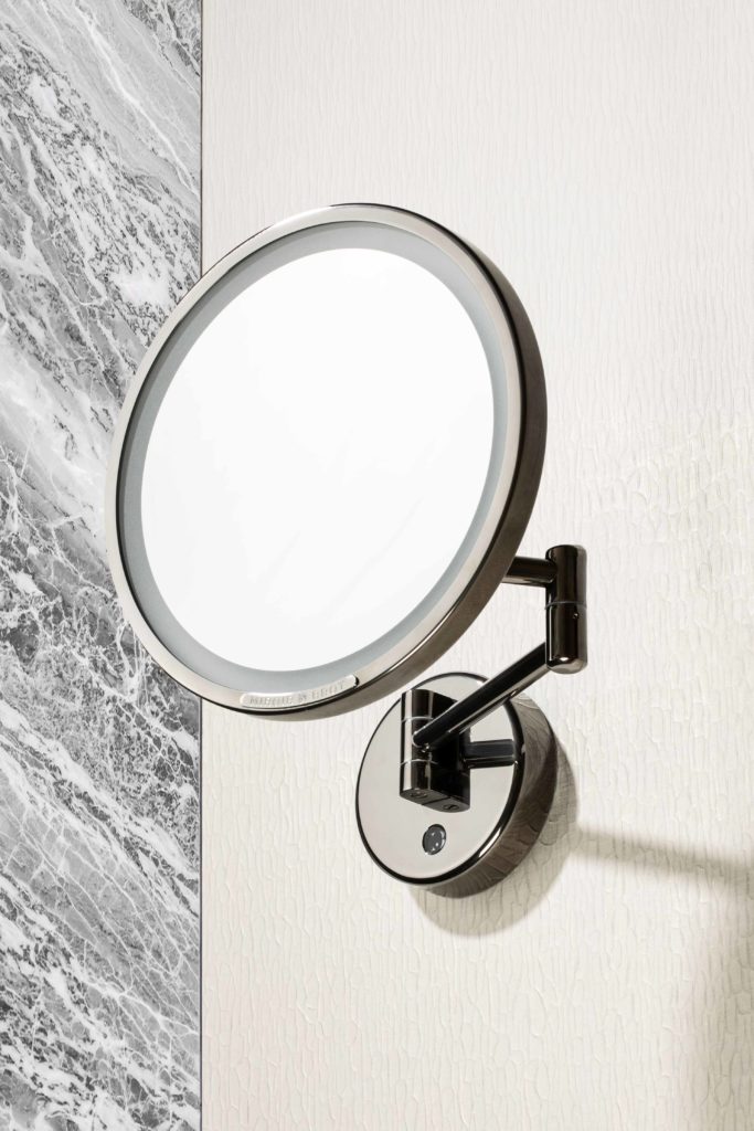 Miroir mural Intemporel avec bras articulé, finition Anthracite Brillant PVD